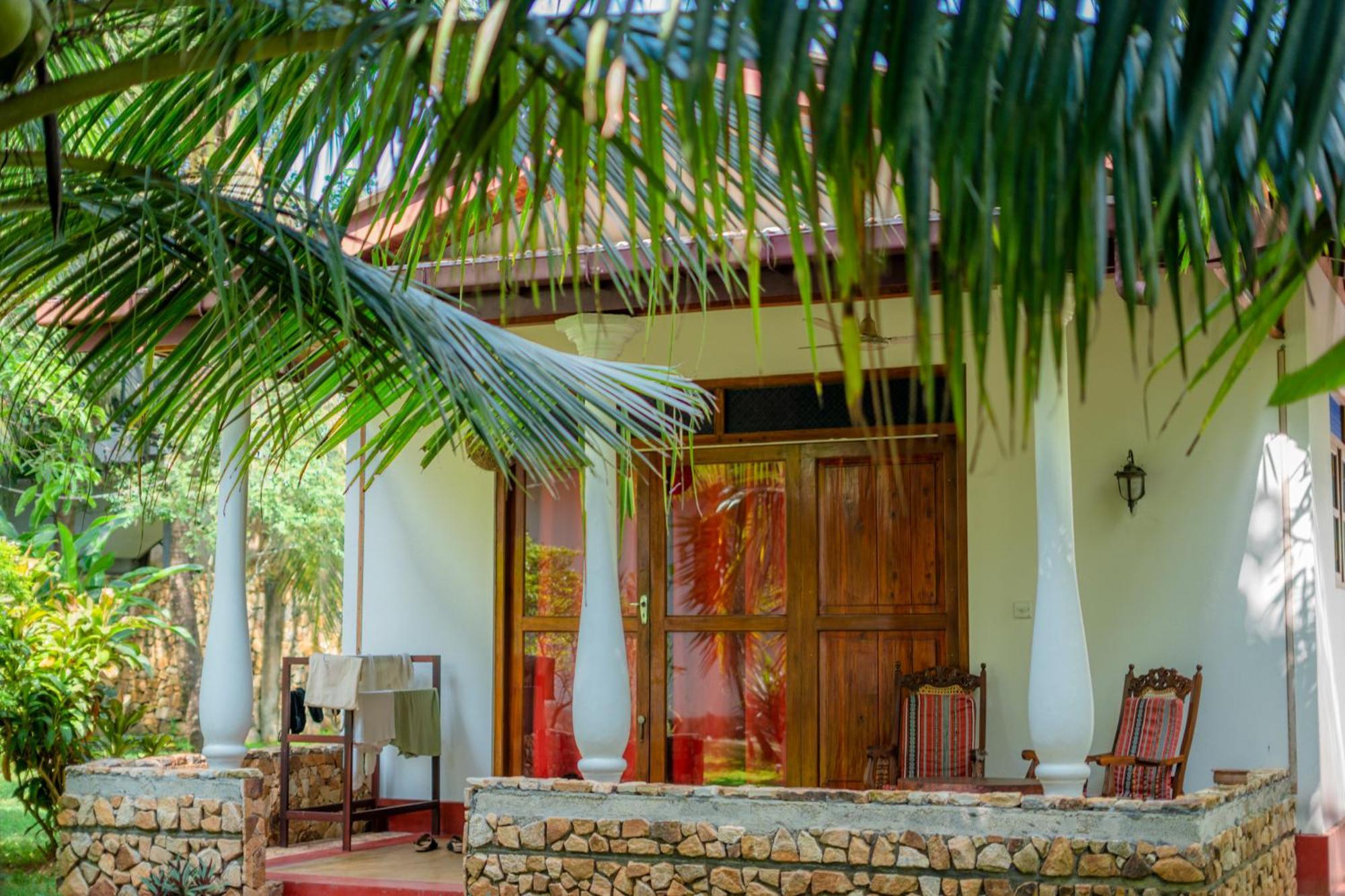 Villa Lanka Relax Hikkaduwa Bagian luar foto